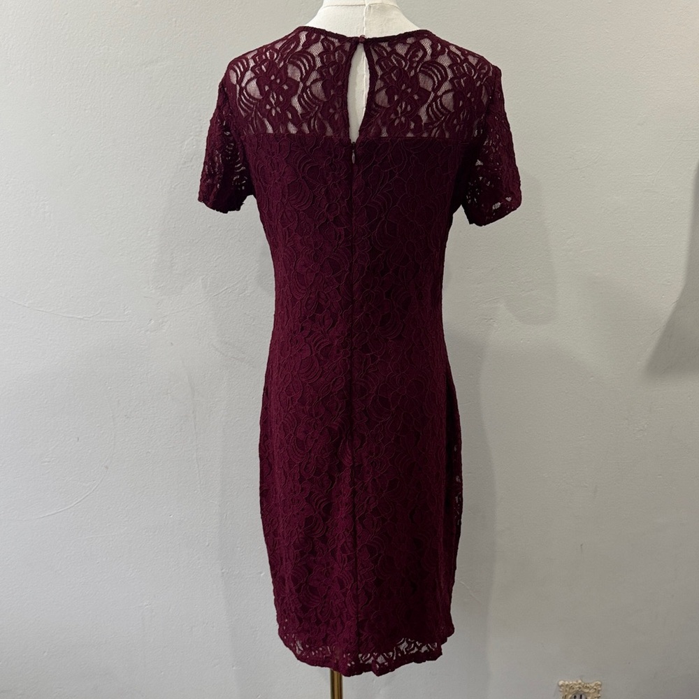 NWT 41 Hawthorn Burgundy Lace Dress | Size Medium | Elegant Semi-Formal MIDI - Picture 4 of 11